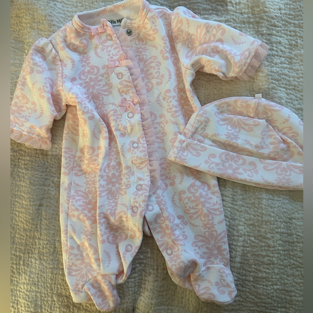 Lace Trim Footie Set